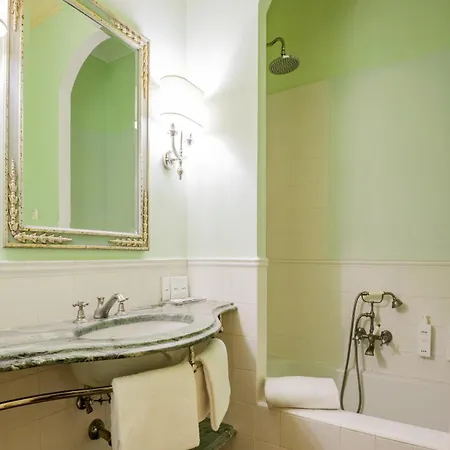 Hotel Posta Donini 1579 - Esperienze 4*