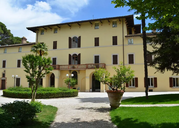 Hotel Posta Donini 1579 - Esperienze 4*