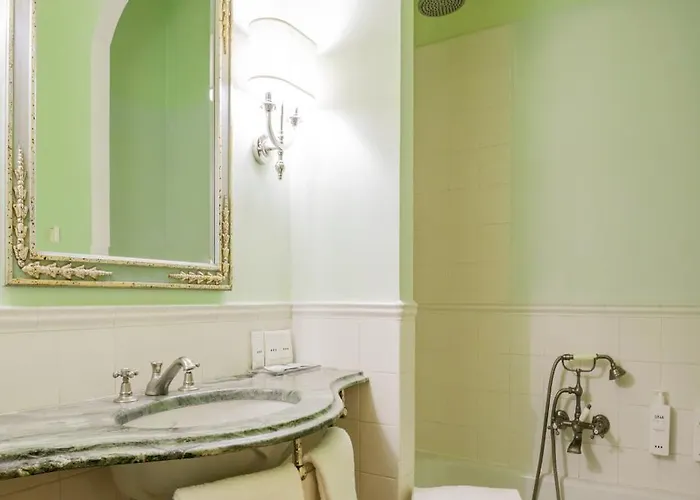 Hotel Posta Donini 1579 - Esperienze 4*